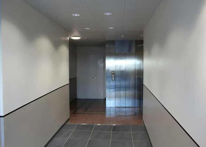 For 2 With Sauna شقة